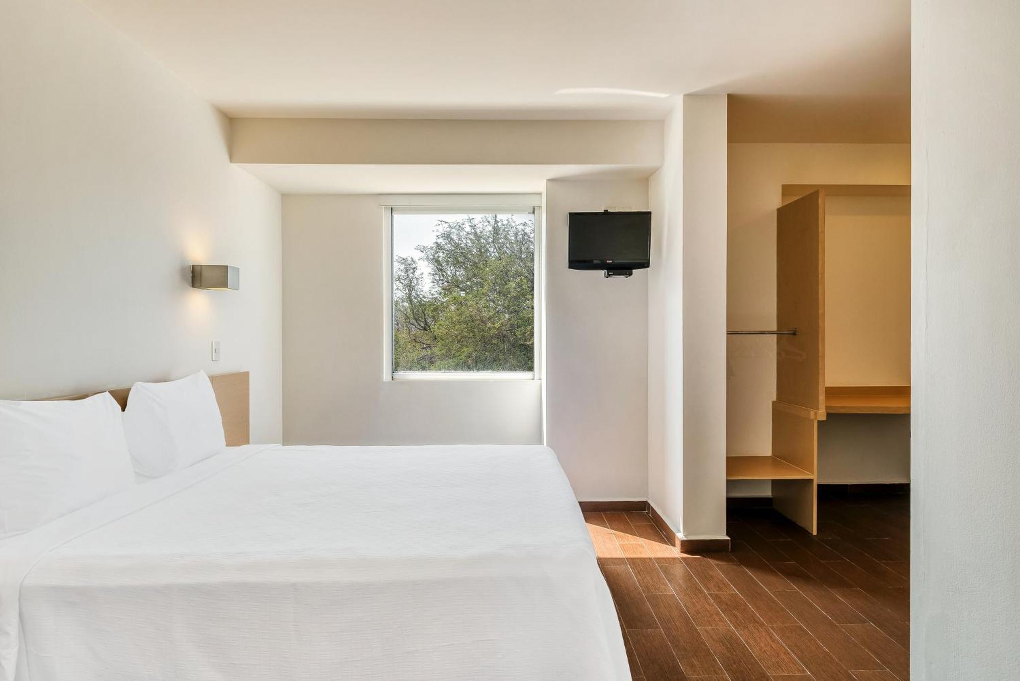 Hotel One Salina Cruz Exteriér fotografie